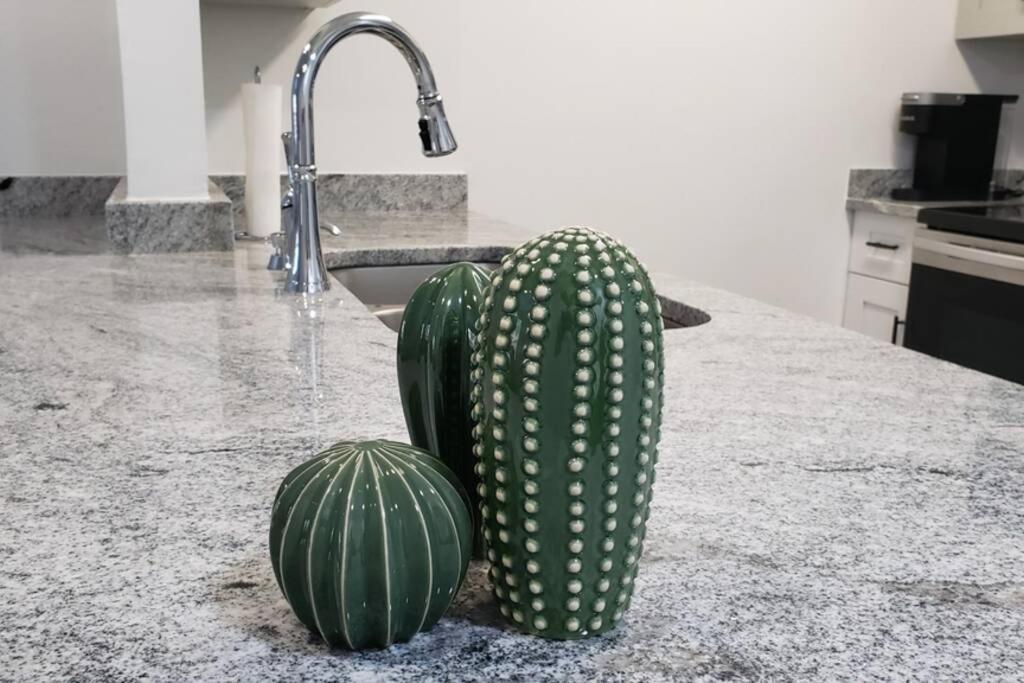 Discover Luxury Condo Steps Away From Celebration Pointe And I-75! Gainesville Esterno foto