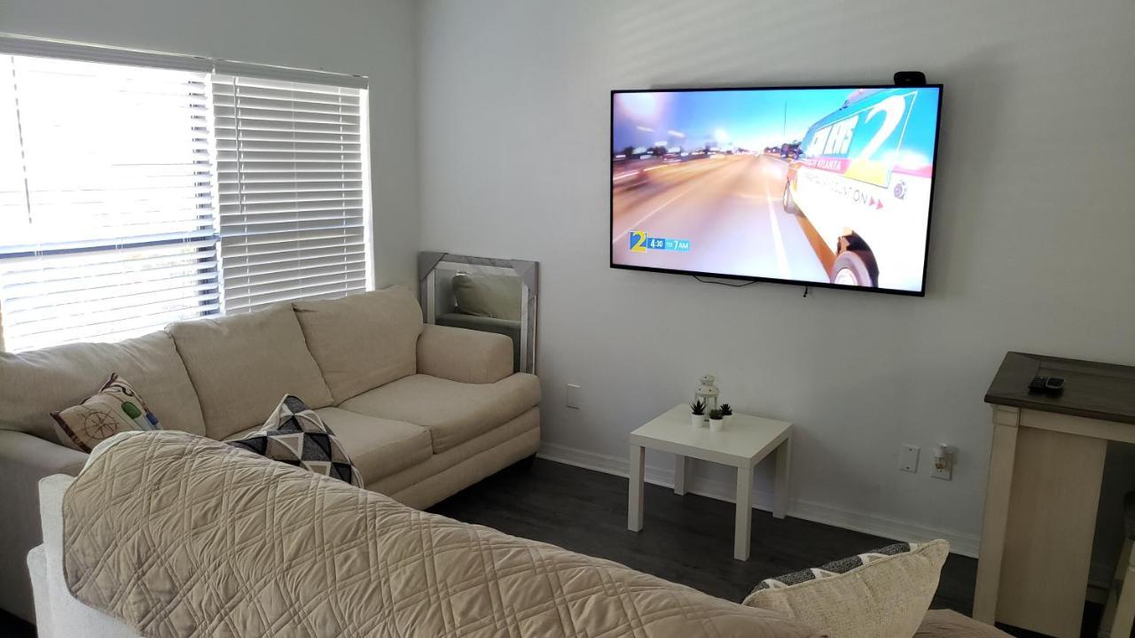 Discover Luxury Condo Steps Away From Celebration Pointe And I-75! Gainesville Esterno foto